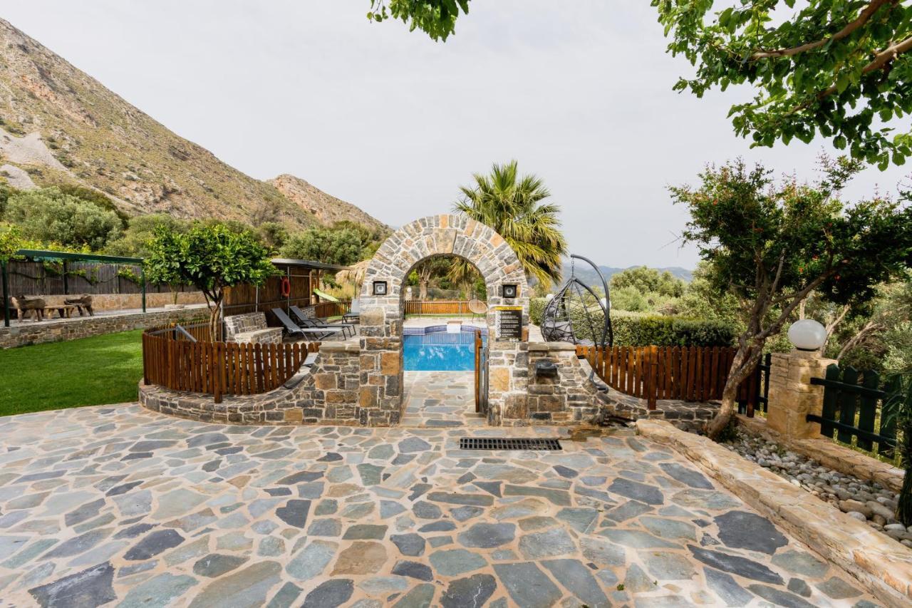 Dafni Villa A Place To Visit Orne Dış mekan fotoğraf